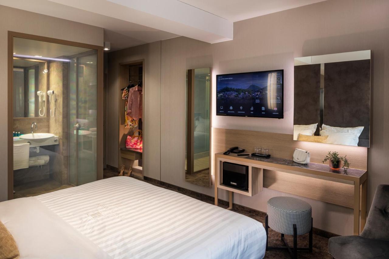 Este Park Hotel: Urban Chic Luxury with Parking Near Shopping Mall Plovdiv Exterior photo